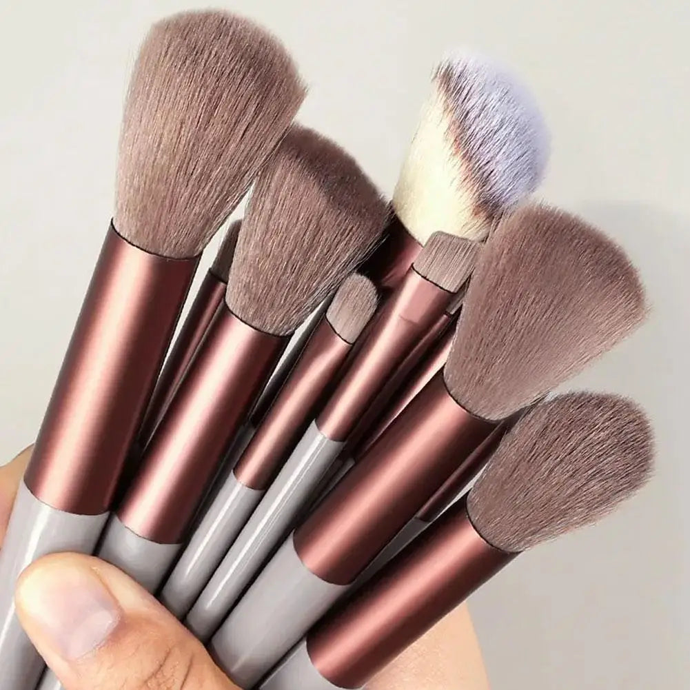 Soft Fluffy Makeup Brushes